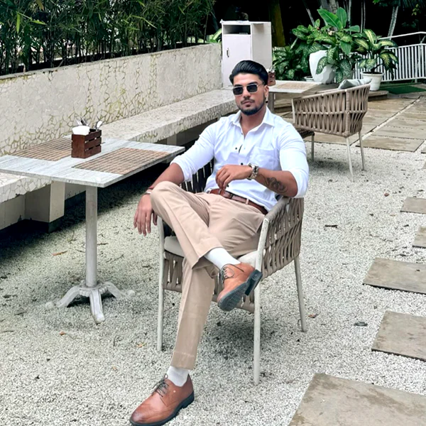 anish b51bc83e 3431 48f2 ae01 78d9f8b413b3